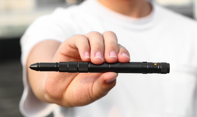 Multak : The 10-in-1 Multi-functional EDC Tool Pen